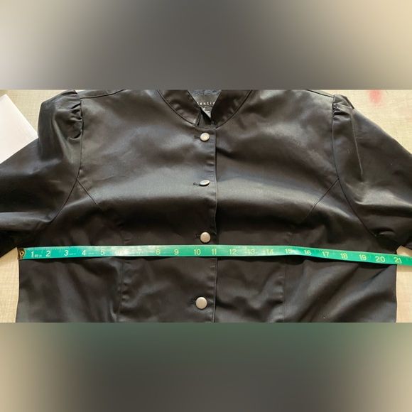 Attention women’s black button up jacket size 16 two button front pockets - Picture 6 of 11